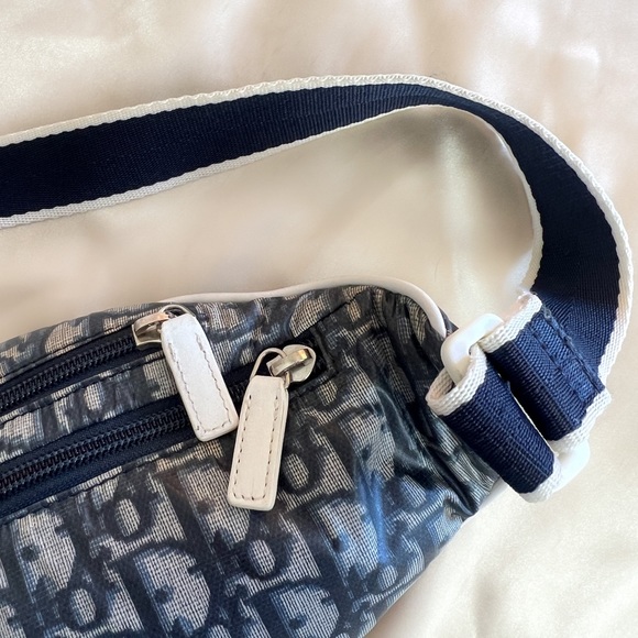 RARE Dior Trotter Bum Body Bag in Navy Blue - Picture 8 of 11